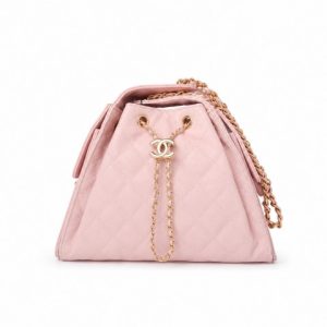 CH 25 HOBO CAVIAR SHOULDER BAG
